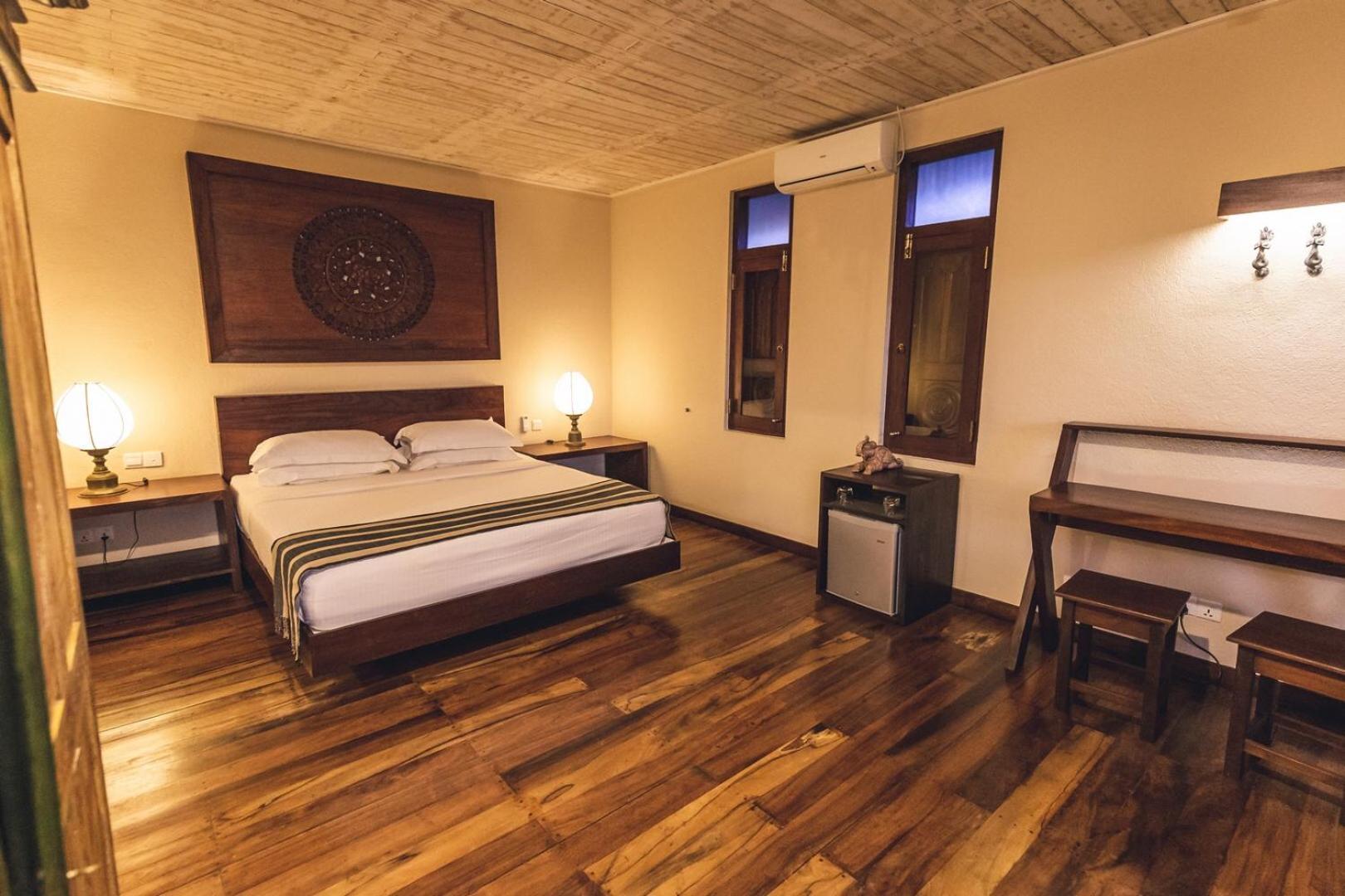 Aga Surf View Hotel Tangalle Kültér fotó