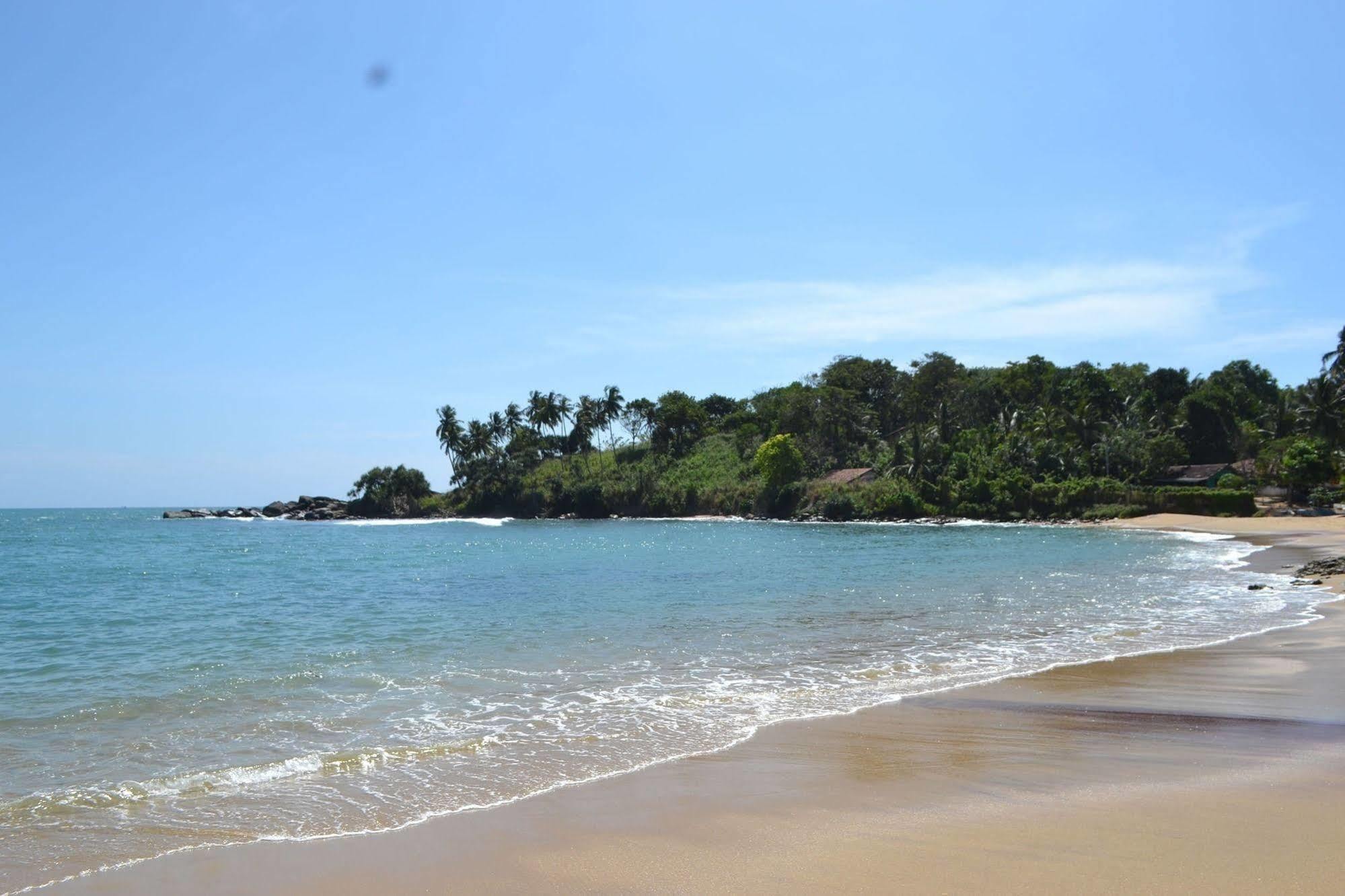 Aga Surf View Hotel Tangalle Kültér fotó