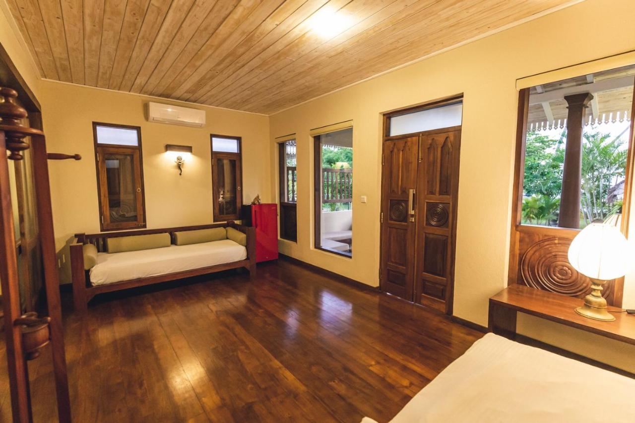 Aga Surf View Hotel Tangalle Kültér fotó