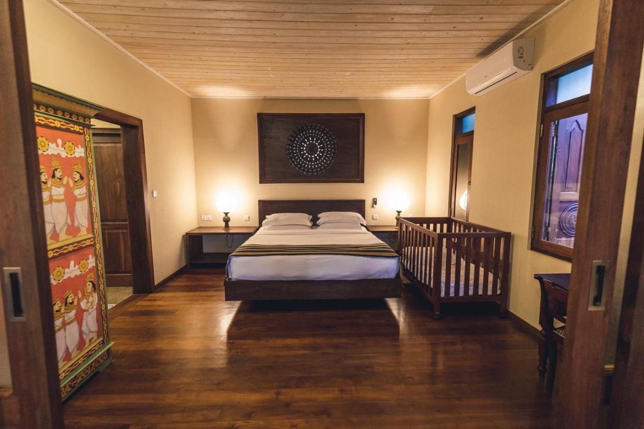 Aga Surf View Hotel Tangalle Kültér fotó
